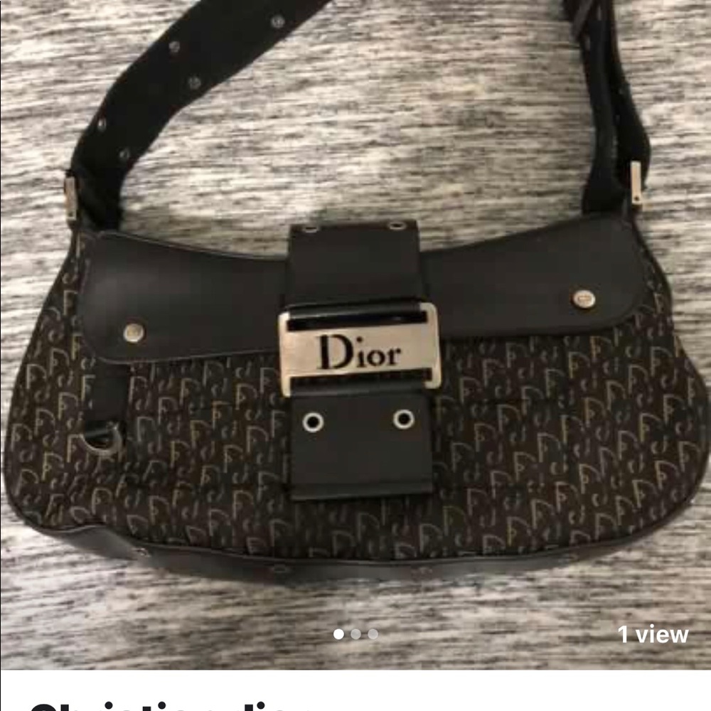 Purses - Picture 5 of 5